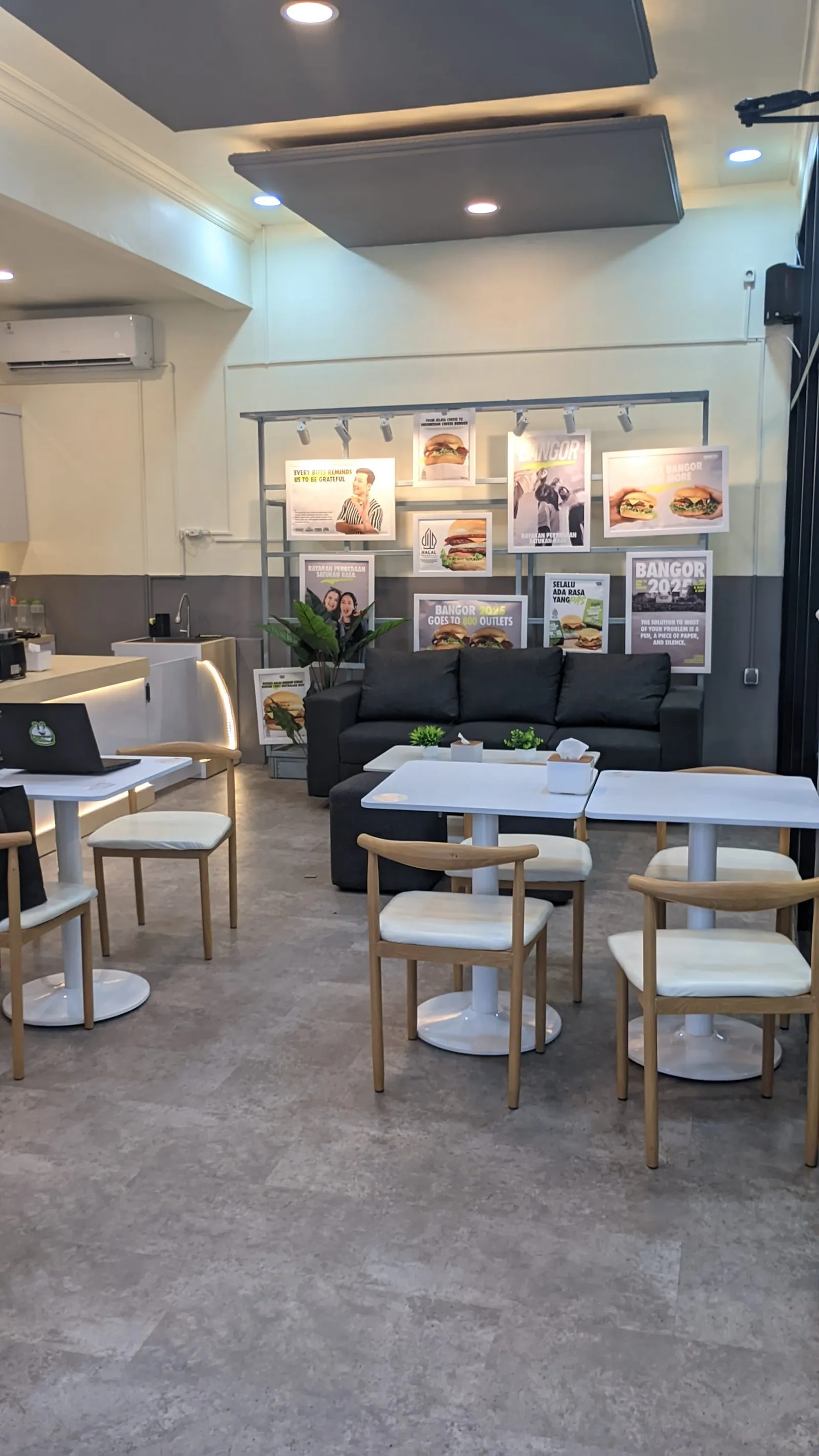 Outlet Burger Purwokerto